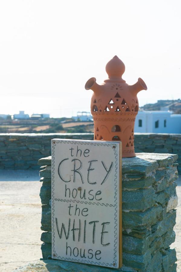 Grey House Villa Exámbela Exterior photo